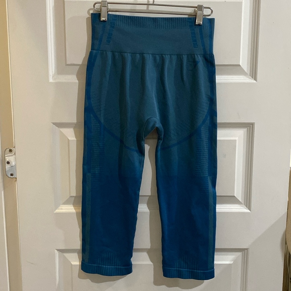 Gymshark Blue Crop Leggings